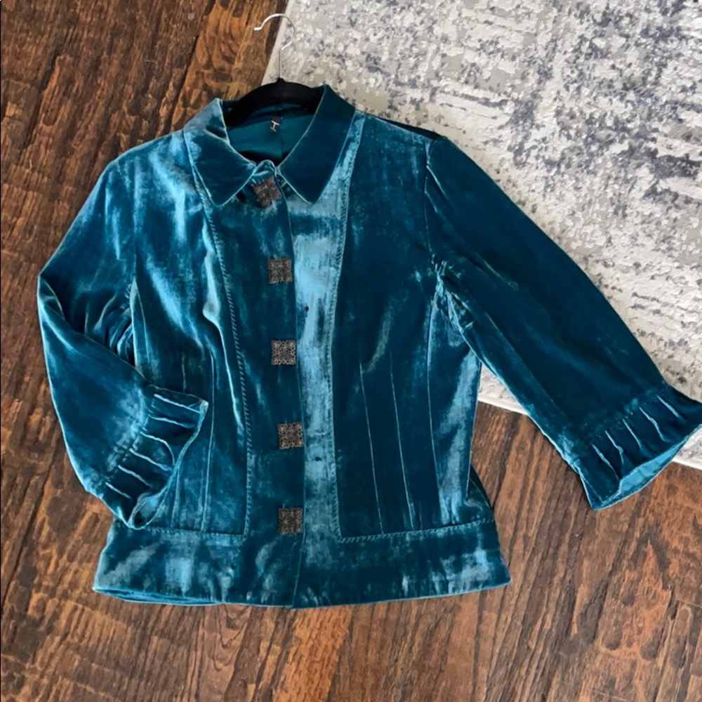 GORGEOUS Turquoise Velvety Jacket!